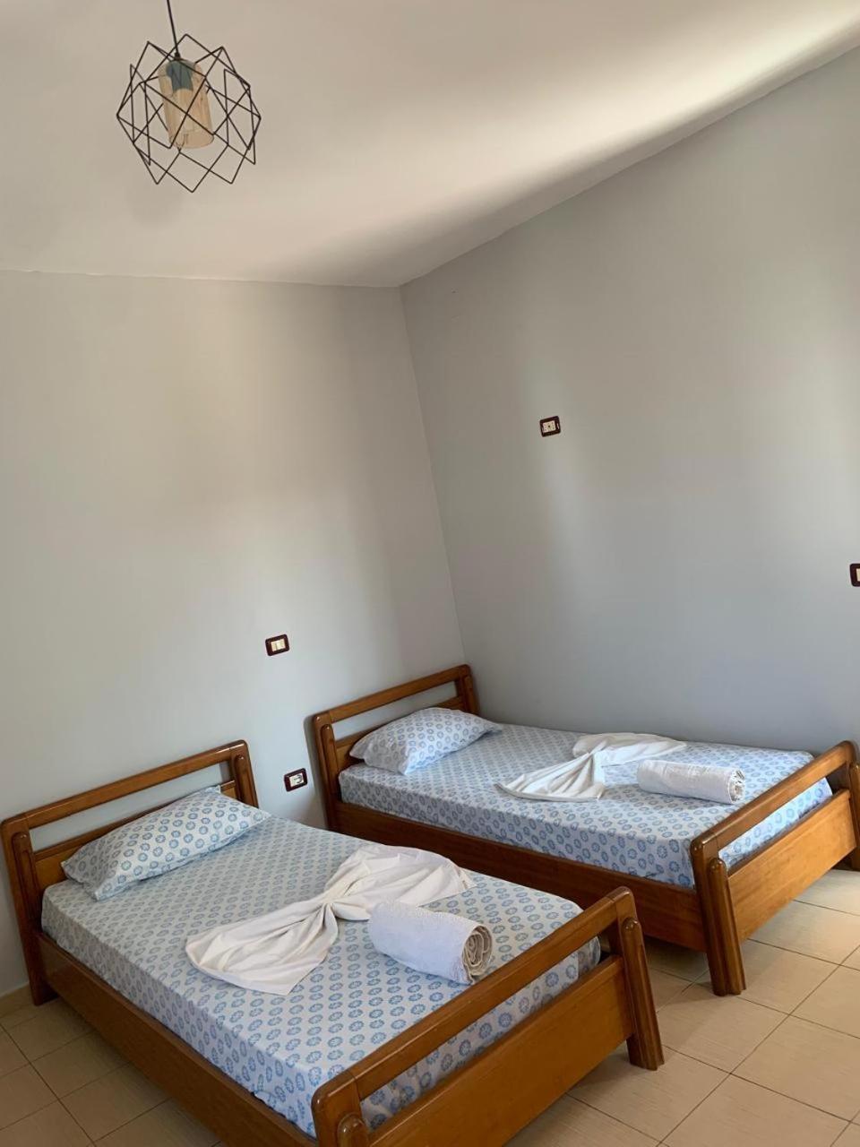 Gjestgiverier Begaj Durrës